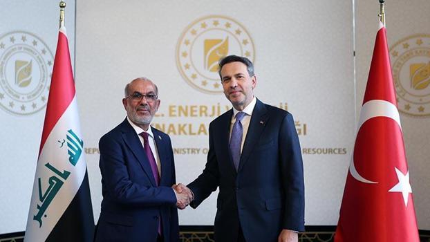 Bakan Bayraktar, Irak Petrol Bakanı Hüdeyir ile bir araya geldi