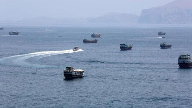 UKMTO: Umman'da bir tanker kaynağı bilinmeyen mühimmatla vuruldu