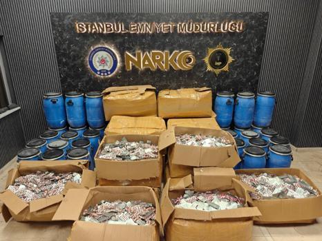 İstanbul'da uyuşturucu operasyonlarında 5 şüpheli gözaltına alındı