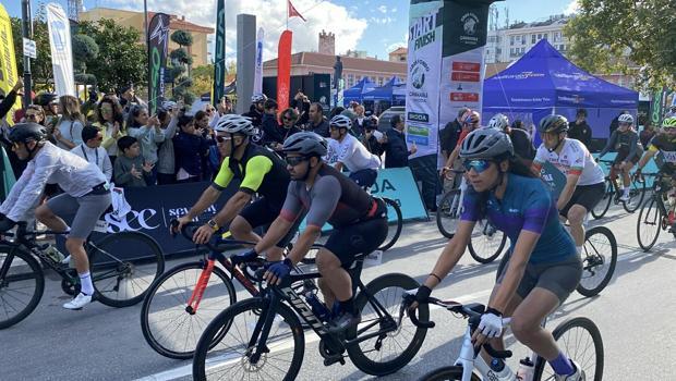 Çanakkale Gran Fondo bisiklet yarışı başladı