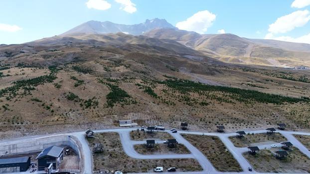 Büyükşehir Belediyesi'nden Erciyes’in eteklerinde yeşil seferberlik