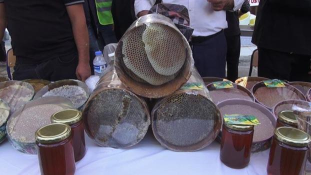 Sason’da festivalde 1 kilo bal 400 bin liraya satıldı