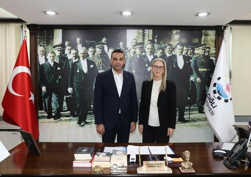 Çankırı, AK Parti'ye katılan Çiğli Belediye Başkanı Yıldız'ı ziyaret etti