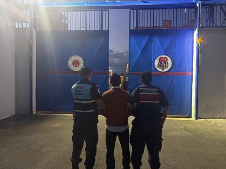 Nevşehir'de 30 ayrı suçtan aranan şüpheli, çaldığı motosikletle yakalandı