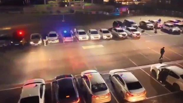 Göçmenlerin Türkiye üzerinden Avrupa'ya geçişini organize eden suç örgütüne operasyon: 14 gözaltı