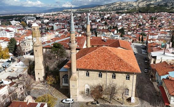 Tarihi camilerde restorasyon
