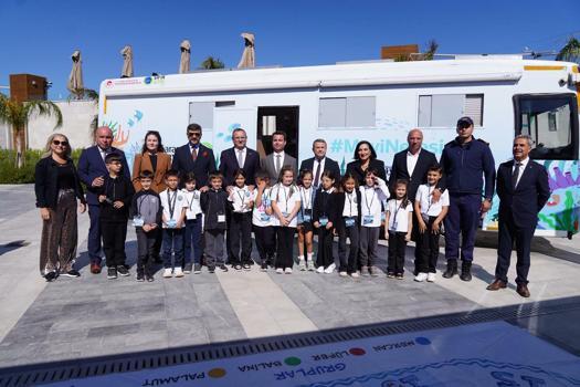 Mavi Nefes Eğitim Otobüsü Ayvalık'ta