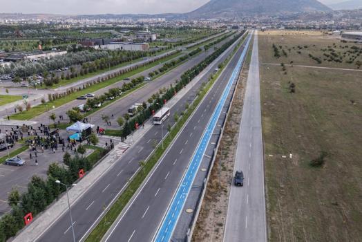 Kayseri’deki yeni caddeye, ‘Hava İkmal 100. Yıl Caddesi’ adı verildi