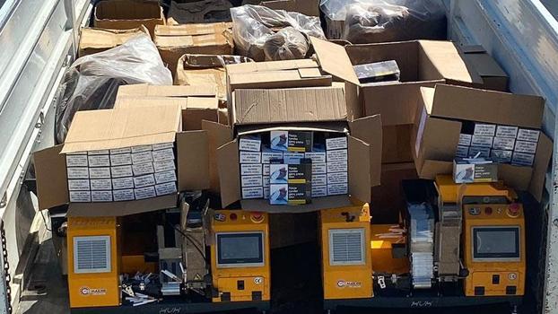 Aydın’da 138 bin 800 makaron ele geçirildi; 3 gözaltı