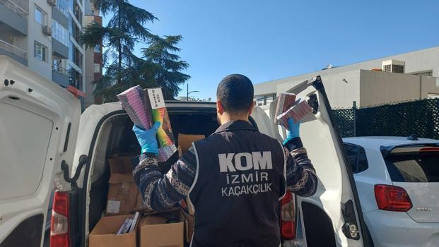 İzmir'in 5 ilçesinde kaçakçılık operasyonu: 1 gözaltı