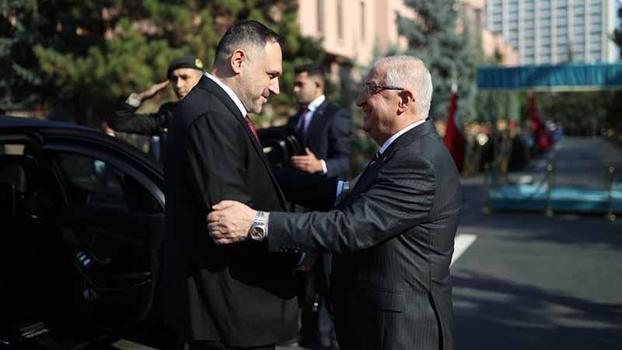 Bakan Güler, Arnavut mevkidaşı Nufi ile bir araya geldi