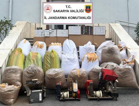 Sakarya'da kaçak tütün operasyonu: 1 ton 140 kilo tütün ele geçirildi