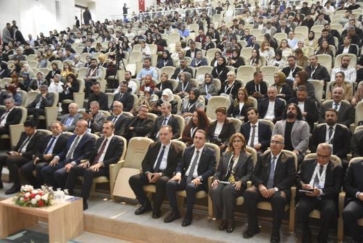 Bitlis'te eğitimde dijital dönüşüm kongresi başladı
