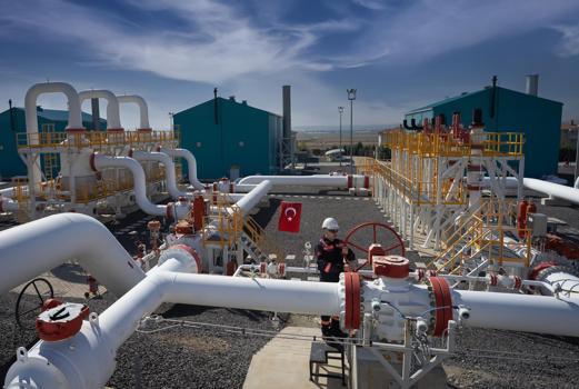 Türkiye'nin doğal gaz iletim ve dağıtım ağı 257 bin kilometreyi aştı