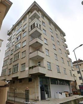 Maltepe'de 3 katı çöken binaya ilişkin bilirkişi ön raporu: 2 kez verilen yıkım kararı uygulanmamış