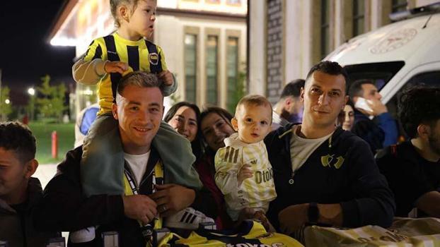 Fenerbahçe kafilesi, Rize’ye geldi