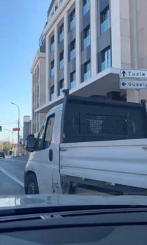 Pendik'te trafiği tehlikeye düşüren sürücüye 15 bin 662 lira ceza
