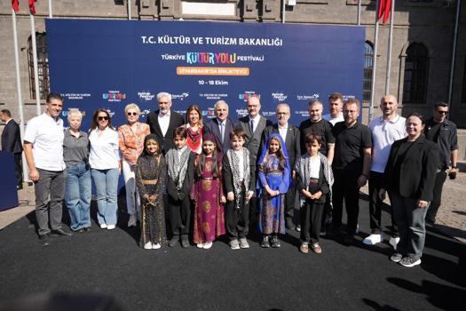 Diyarbakır'da 'Kültür Yolu Festivali' başladı