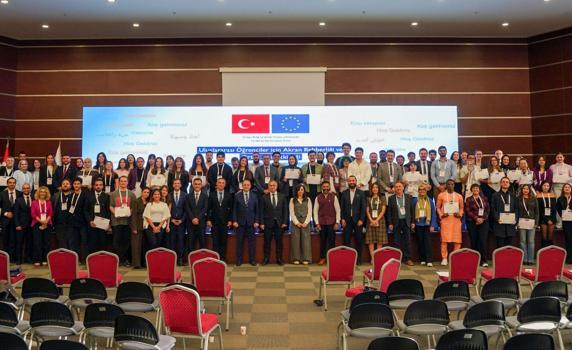 Ankara'da uluslararası öğrencilerle 'Akran rehberliği' etkinliği