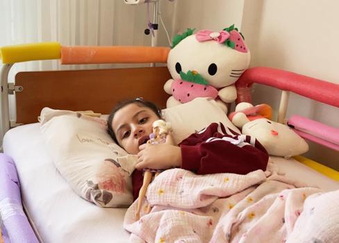 7 yaşındaki Hafsa’nın tedavisi için yardım talebi