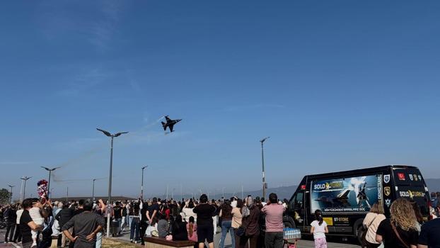 SoloTürk'ten Mudanya Mütarekesi'nin yıl dönümüne özel gösteri uçuşu