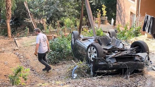 Beşiktaş’ta fren yerine gaza basan 79 yaşındaki sürücü bahçeye uçtu