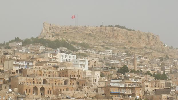 Mardin'de toz taşınımı etkili oldu