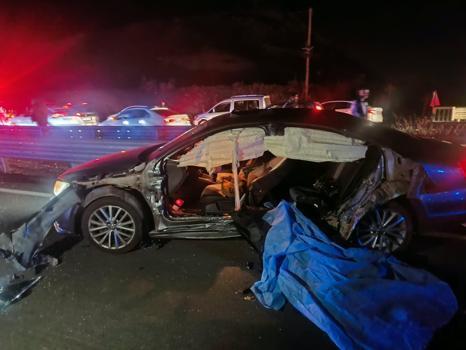 Bingöl’de otomobil bariyerlere çaptı: 2 ölü, 2 yaralı