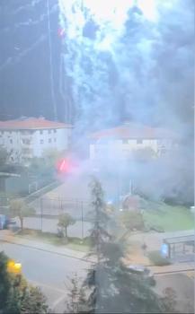 Beşiktaş’ta havai fişek patlatıp kaçmaya çalıştılar; polisin müdahalesiyle yakalandılar