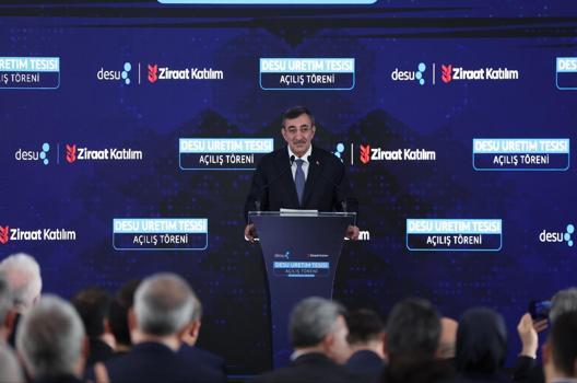 Cumhurbaşkanı Yardımcısı Yılmaz: İlaç ve tıbbi cihazlarda yerli üretimi artırmak önceliklerimiz arasında