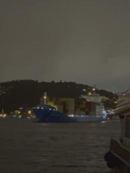 İstanbul Boğazı'nda sürüklenen gemi kurtarıldı