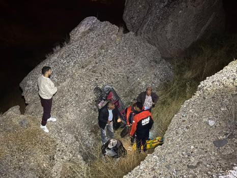 Elektrikli bisiklet uçuruma yuvarlandı: 1 yaralı