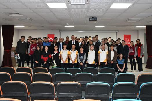 Kilis İl Emniyet Müdürü Bağrıaçık öğrencilerle buluştu