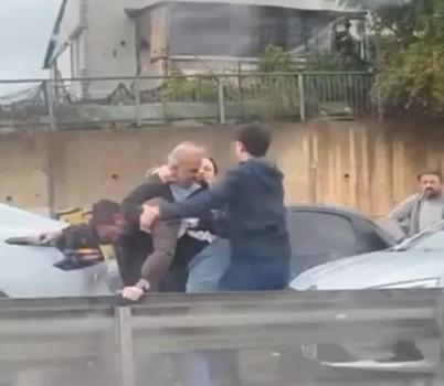 Beykoz’da trafikte kaynak yaptı; sürücüler arasında tekmeli yumruklu kavga çıktı