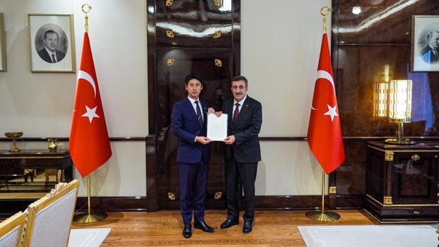 Cumhurbaşkanı Yardımcısı Yılmaz, Japonya Devlet Bakanı Nakasone ile görüştü