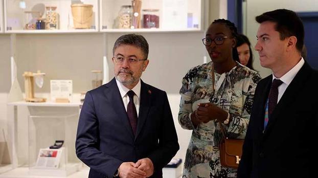 Bakan Yumaklı, FAO Müzesi'ni ziyaret etti