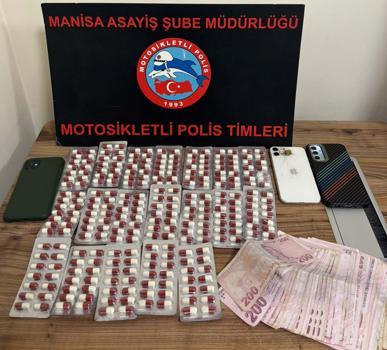 Manisa'da sentetik ecza ile yakalanan 2 şüpheli yakalandı