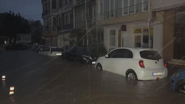 Beykoz’da sağanak hayatı olumsuz etkiledi; araçlar suya gömüldü, evleri su bastı