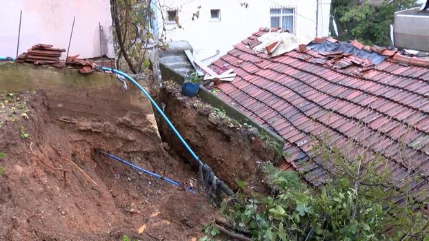 Beykoz’da istinat duvarı çöktü; 3 katlı bina tahliye edilecek