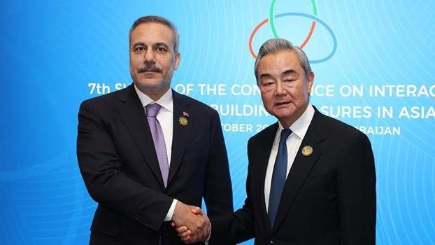 Dışişleri Bakanı Fidan, Çinli mevkidaşı Wang ile bir araya geldi