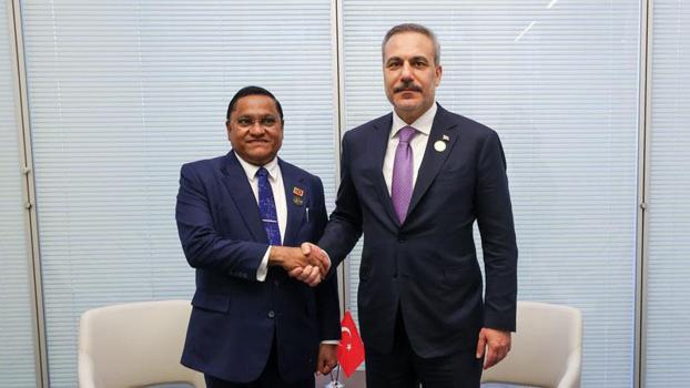 Dışişleri Bakanı Fidan, Sri Lankalı mevkidaşı Herath ile görüştü