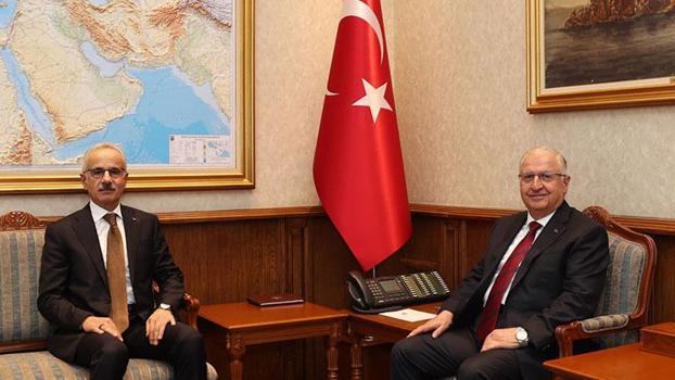 Bakan Uraloğlu Bakan Güler'i ziyaret etti