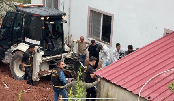 Kayıp Mehmet'i öldürdüğünü itiraf etti; yapılan kazıda kemik parçaları bulundu / Ek fotoğraflar