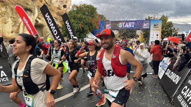 Kapadokya Ultra Trail'de 14K parkuru tamamlandı