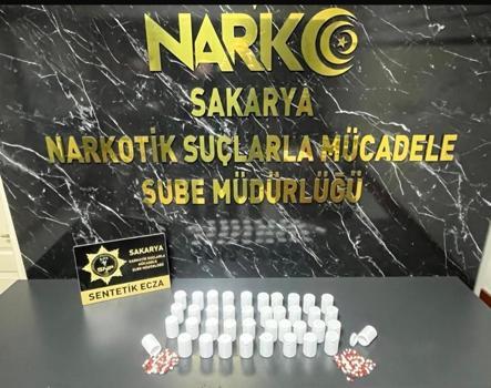 Sakarya’da uyuşturucu operasyonu: 3 tutuklama