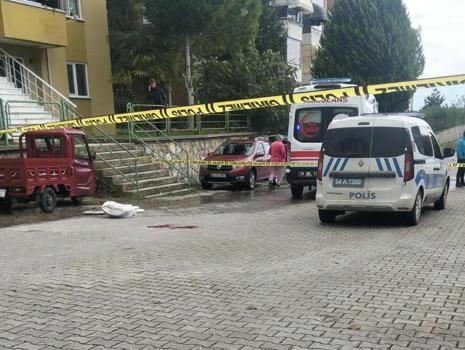 Eski komşusunu tabancayla öldürdü