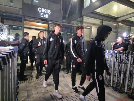 Beşiktaş kafilesi Trabzon’da