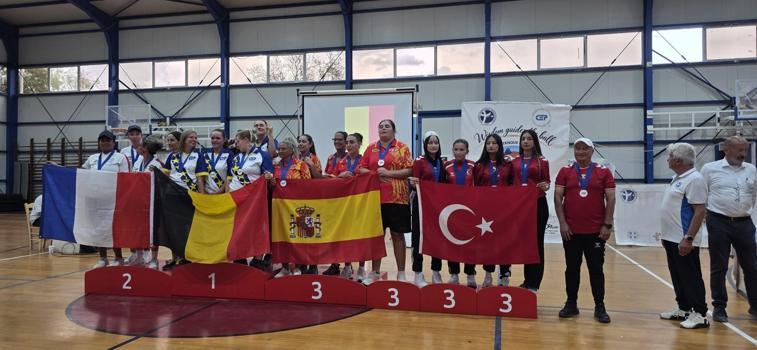 Samsunsporlu bocce sporcularından Avrupa ve Dünya şampiyonalarında madalya başarısı