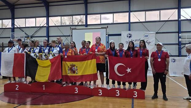 Samsunsporlu bocce sporcularından Avrupa ve Dünya şampiyonalarında madalya başarısı