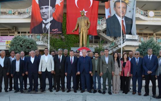 Serik'te Muhtarlar Günü kutlandı